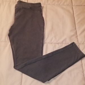 HUE leggings